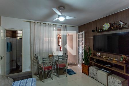 Sala de casa de condomínio à venda com 2 quartos, 58m² em São Gabriel, Belo Horizonte