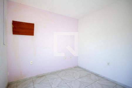 Quarto 1 de casa de condomínio para alugar com 2 quartos, 100m² em Galo Branco, São Gonçalo