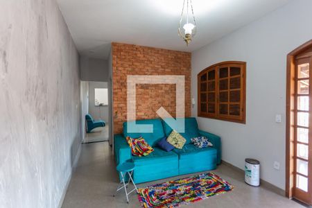 Sala de casa à venda com 2 quartos, 300m² em Nossa Senhora de Fátima , Contagem