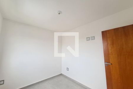 Quarto de apartamento para alugar com 1 quarto, 35m² em Vila Margarida, São Paulo