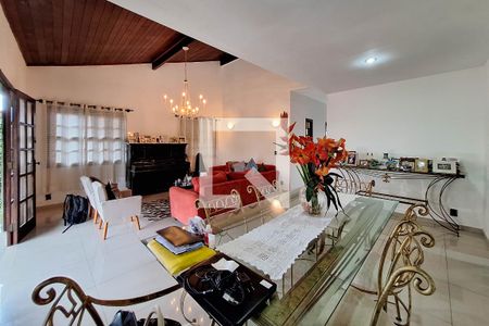 Sala de casa à venda com 4 quartos, 374m² em Badu, Niterói