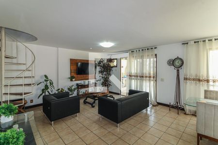 Apartamento à venda com 250m², 4 quartos e 2 vagasSala