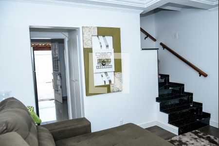 Sala de casa de condomínio para alugar com 2 quartos, 62m² em Parque Villa Flores, Sumaré