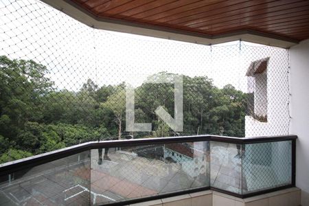 Apartamento para alugar com 264m², 4 quartos e 4 vagas Apartamento para alugar com 264m², 4 quartos e 4 vagasVaranda Sala