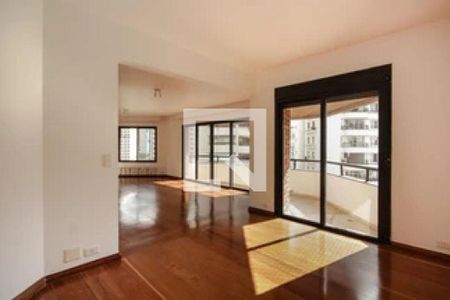 Apartamento à venda com 3 quartos, 204m² em Itaim Bibi, São Paulo