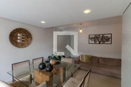 Sala de casa de condomínio à venda com 3 quartos, 120m² em Padre Eustáquio, Belo Horizonte