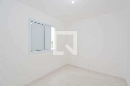 Quarto 2 de apartamento para alugar com 2 quartos, 44m² em Jardim Diogo, Guarulhos