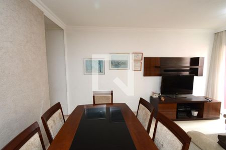 Sala de apartamento para alugar com 2 quartos, 68m² em Jardim Itapeva, São Paulo