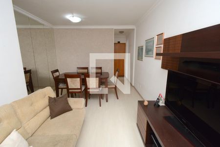 Sala de apartamento para alugar com 2 quartos, 68m² em Jardim Itapeva, São Paulo