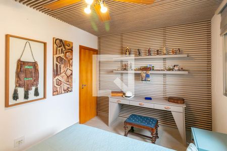 Quarto de apartamento à venda com 2 quartos, 70m² em Serra, Belo Horizonte