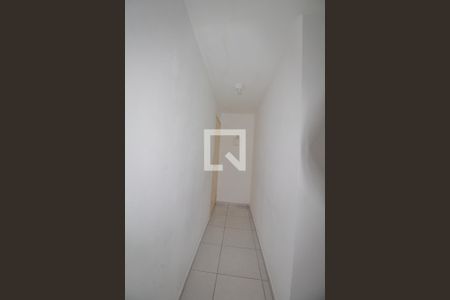  Corredor de apartamento para alugar com 2 quartos, 70m² em Vila Industrial, São Paulo