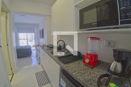 Cozinha  de kitnet/studio para alugar com 1 quarto, 22m² em Jardim das Vertentes, São Paulo