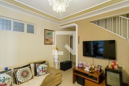 Sala de casa para alugar com 4 quartos, 290m² em Vila São Geraldo, São Paulo