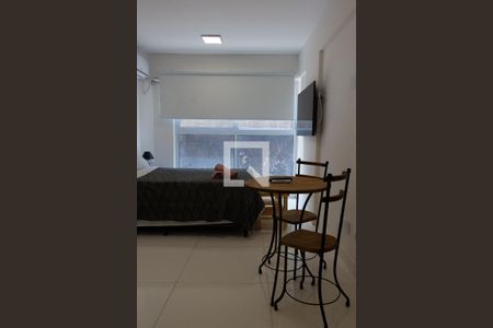 Studio de kitnet/studio para alugar com 1 quarto, 22m² em Jardim das Vertentes, São Paulo