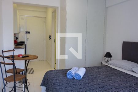 Sala/Quarto de kitnet/studio para alugar com 1 quarto, 22m² em Jardim das Vertentes, São Paulo