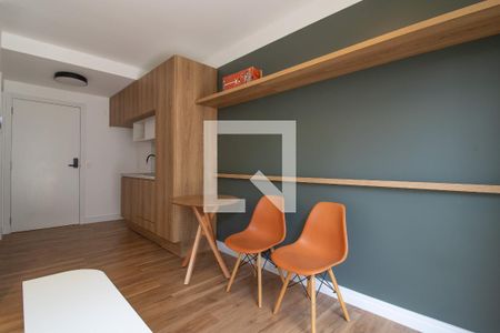 Sala e Quarto de apartamento para alugar com 1 quarto, 52m² em Mont Serrat, Porto Alegre