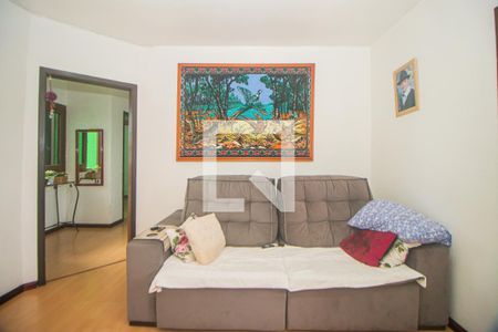 Sala de casa à venda com 7 quartos, 450m² em Sarandi, Porto Alegre