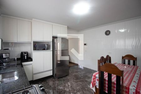 Cozinha de casa à venda com 4 quartos, 290m² em Vila Corberi, São Paulo