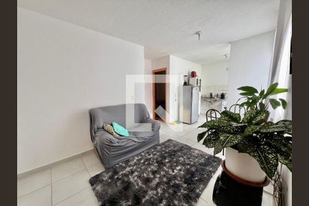 Sala de apartamento para alugar com 2 quartos, 45m² em Cabral, Contagem