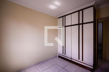 Quarto 1  de apartamento para alugar com 3 quartos, 50m² em Parque Bristol, São Paulo