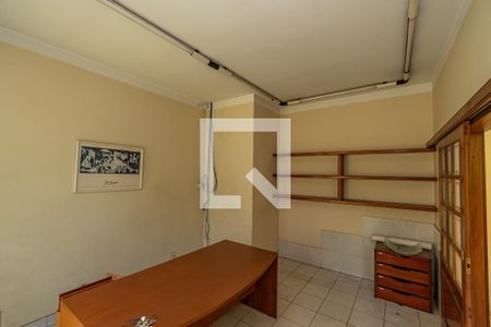 Sala de TV de casa à venda com 3 quartos, 405m² em Centro, Campinas