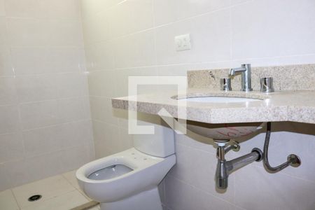 Apartamento à venda com 121m², 3 quartos e 2 vagas Apartamento à venda com 121m², 3 quartos e 2 vagasBanheiro da Suíte 1