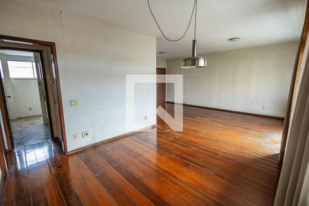 Sala de apartamento à venda com 3 quartos, 187m² em São José, Belo Horizonte
