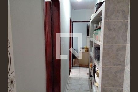 Foto 10 de casa à venda com 3 quartos, 184m² em Vila Tolstoi, São Paulo