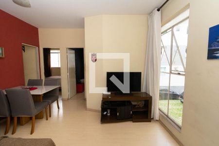 Sala de apartamento à venda com 3 quartos, 50m² em Jardim Riacho das Pedras, Contagem