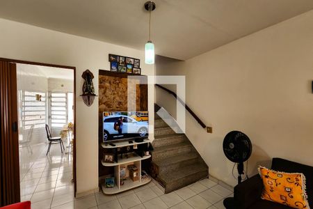 Sala de casa à venda com 3 quartos, 90m² em Jardim Esmeralda, São Paulo