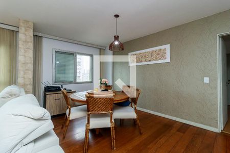 Sala de apartamento para alugar com 2 quartos, 125m² em Jardim Francisco Mendes, São Paulo