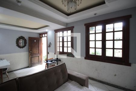 Sala de casa à venda com 4 quartos, 360m² em Floramar, Belo Horizonte