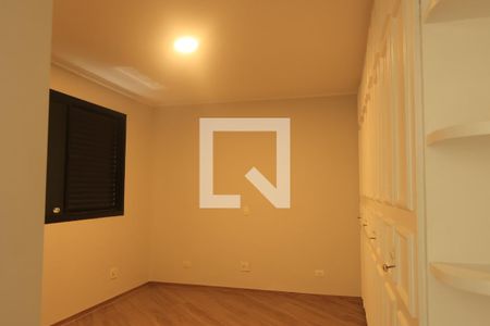 Quarto Suíte 1 de apartamento para alugar com 4 quartos, 240m² em Itaim Bibi, São Paulo