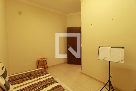 Quarto 2 de casa para alugar com 3 quartos, 200m² em Jardim California, Ribeirão Preto