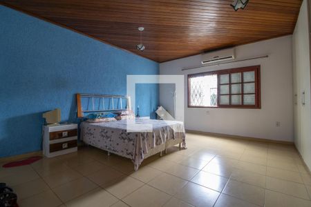 Suite de casa à venda com 5 quartos, 570m² em Sarandi, Porto Alegre