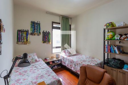 Quarto 1 de apartamento para alugar com 3 quartos, 110m² em Lourdes, Belo Horizonte