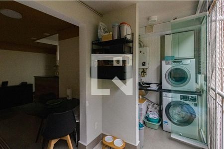 sacada_4 de apartamento à venda com 3 quartos, 65m² em Vila Moraes, São Paulo