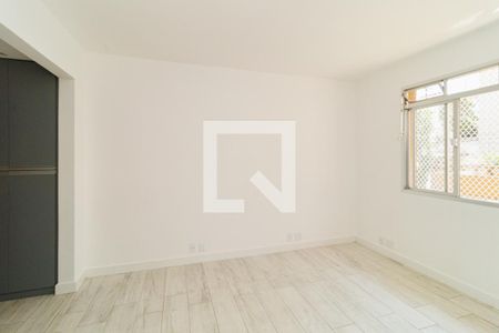 Sala de apartamento à venda com 3 quartos, 92m² em Vila Cachoeira, São Paulo