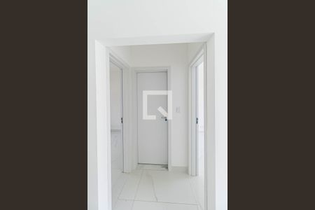 Corredor de apartamento à venda com 2 quartos, 79m² em São João Batista, Belo Horizonte