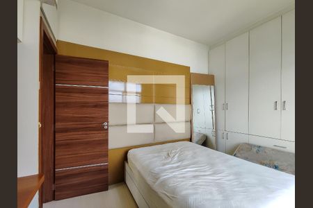 Suíte de apartamento à venda com 3 quartos, 100m² em Praça da Bandeira, Rio de Janeiro