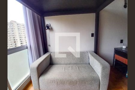 Quarto/Sala de apartamento para alugar com 1 quarto, 26m² em Santo Agostinho, Belo Horizonte