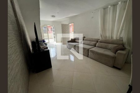 Sala de casa à venda com 3 quartos, 250m² em Vila Santa Maria, São Paulo