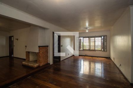 Sala de casa para alugar com 4 quartos, 347m² em Medianeira, Porto Alegre