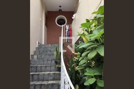 Casa à venda com 3 quartos, 200m² em Jardim Angela (Zona Leste), São Paulo