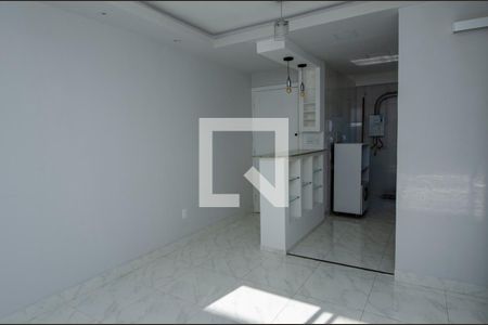 Sala de apartamento para alugar com 2 quartos, 45m² em Recreio dos Bandeirantes, Rio de Janeiro