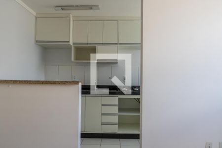 Sala/Cozinha de apartamento à venda com 2 quartos, 49m² em Loteamento Parque São Martinho, Campinas