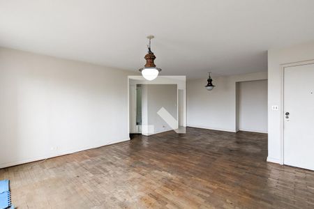 Apartamento para alugar com 200m², 4 quartos e 1 vagaSala