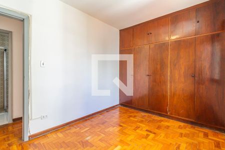 Quarto 1 de apartamento à venda com 2 quartos, 77m² em Pinheiros, São Paulo