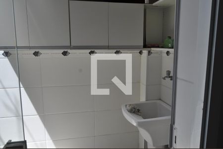 Lavanderia  de apartamento à venda com 3 quartos, 104m² em Todos Os Santos, Rio de Janeiro