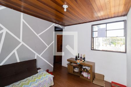 Sala de apartamento à venda com 2 quartos, 60m² em Guajuviras, Canoas